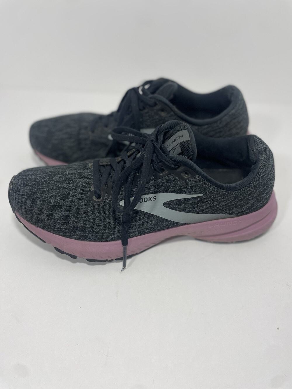 Brooks Launch 7 Women's Running Shoes Black/Lilac, Size 9.5
